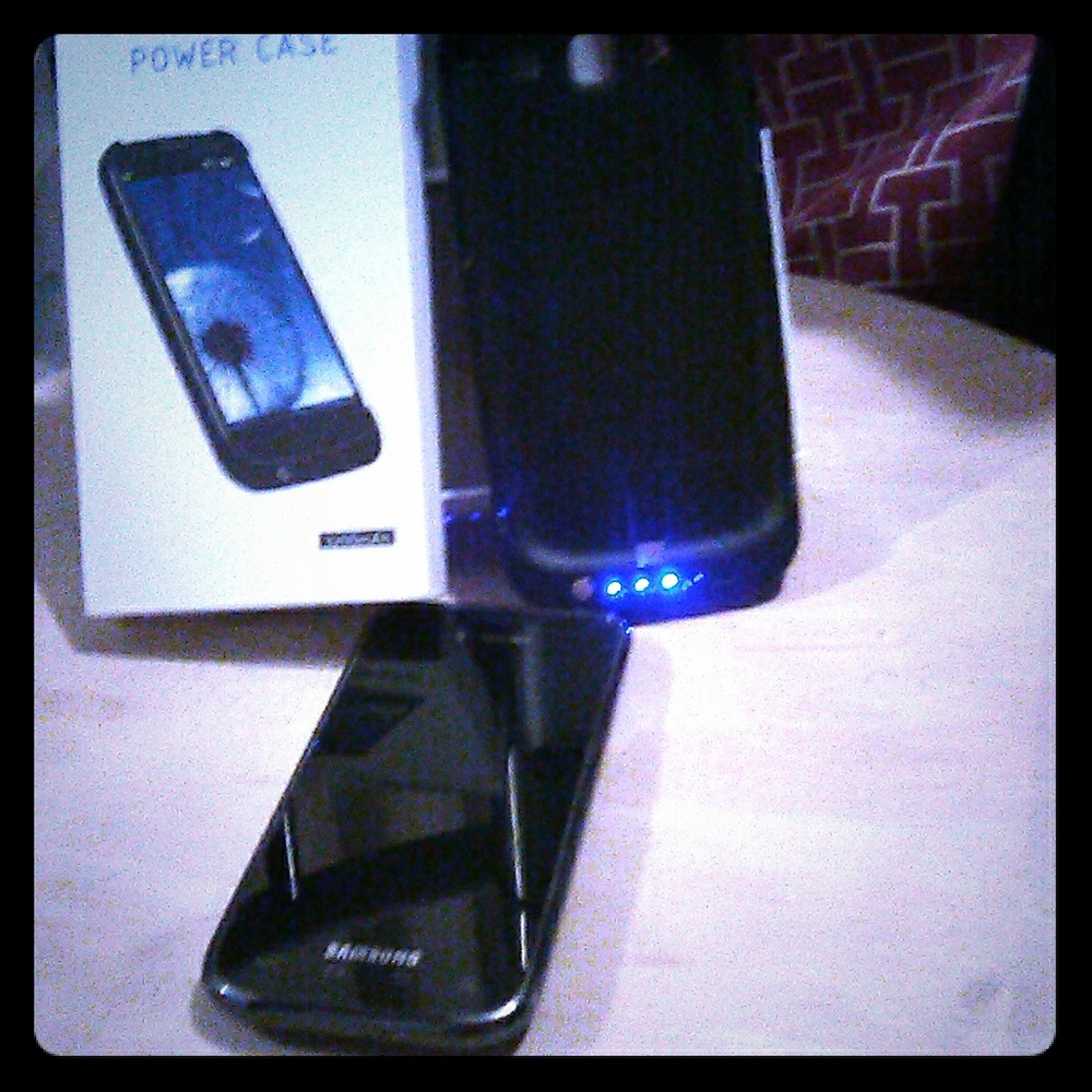 Galaxy S III   external battery    +3200 mah